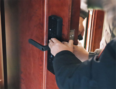 老边24小时上门开锁公司